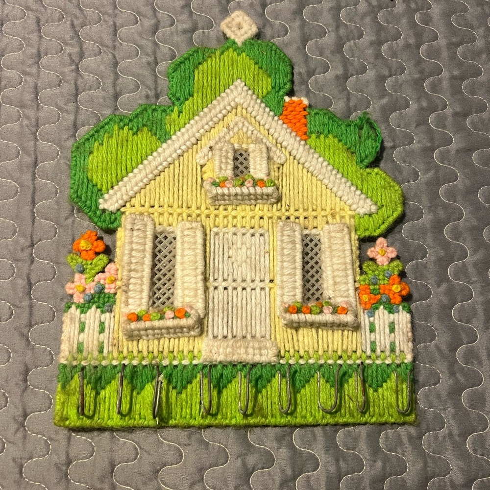 Vintage Craft Handmade Embroidered Yellow Cottage Patch Vintage Keyholder